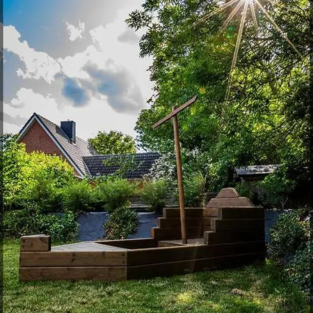 Muellershaus Glueck Zu Tetenbull