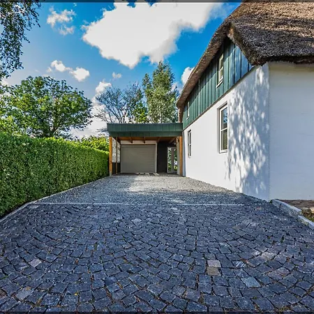 Muellershaus Glueck Zu * Tetenbull